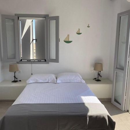 Maganiotis Rooms Kimolos Bagian luar foto